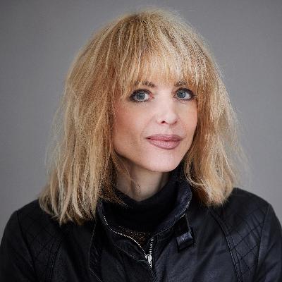 Rebekka Reinhard - Philosophin fordert: Wir alle müssen heute KI können