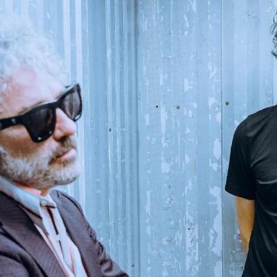 MÚSICA DE CONTRABANDO T35C001 César Verdú, el batería murciano de León Benavente, nos habla de su querencia por el lemon pop (11/09/2025) MÚSICA DE CONTRABANDO T35C001 César Verdú, el batería murciano de León Benavente, nos habla de su querencia por el lemon pop (11/09/2025)