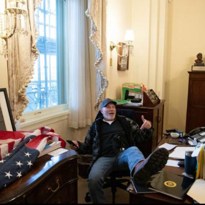 Welcome to 2021!!!!!!... Riot anyone???