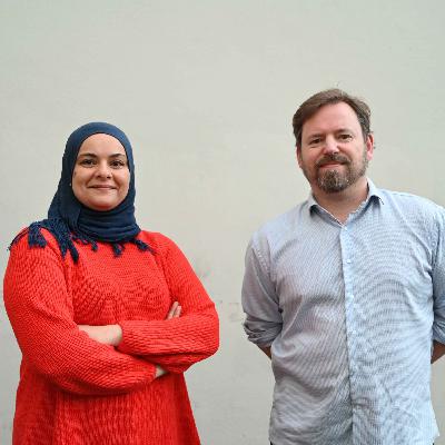 Hanan Abdelrahman og Espen Goffeng om kjønnsnøytralisering av Bibelen, kansellering av «Seinfeld» og søndagsstengte butikker Hanan Abdelrahman og Espen Goffeng om kjønnsnøytralisering av Bibelen, kansellering av «Seinfeld» og søndagsstengte butikker