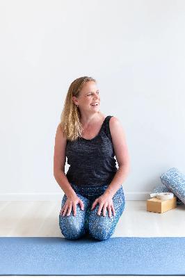 BONUS: 5 Step to Launch Your First International Retreat