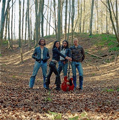 Episode 76: Wolf Alice Episode 76: Wolf Alice