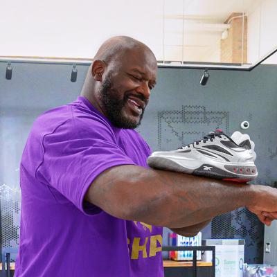 S09E20 Power Moves with Shaquille O'Neal S09E20 Power Moves with Shaquille O'Neal