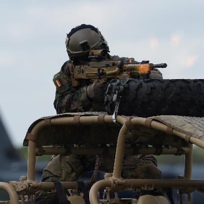 Russische Drohnen über Polen: Braucht Europa eine eigene Armee?