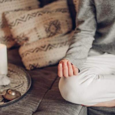 正念冥想（山）