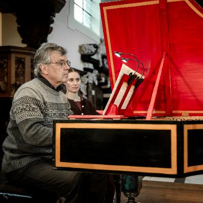 Peter Waldner op luit-klavier, 15 maart 2026, Blindekenskapel, Brugge
