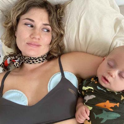 Flying With a Baby: Tips for Traveling With an Infant w/ Heather Pasternak
