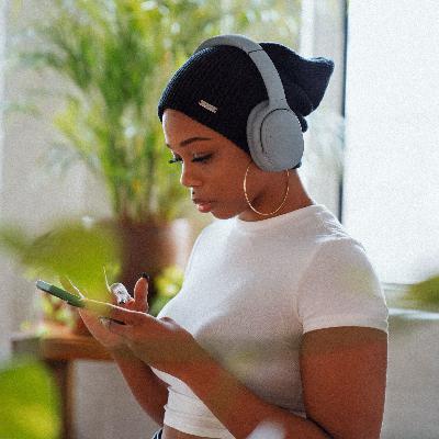 5 Ways to Create the Perfect Playlist for Your Travels this Summer