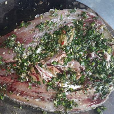 Pa pinh top: Thai minority’s signature grilled freshwater fish