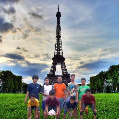 13. Bahtera teman tongkrongan 13. Bahtera teman tongkrongan