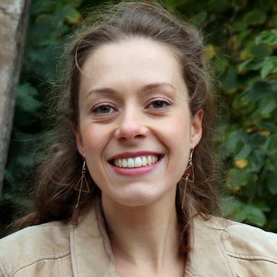 Épisode 49. Jeanne Cador : "Psychologue, j'aime aider les enfants et les familles"