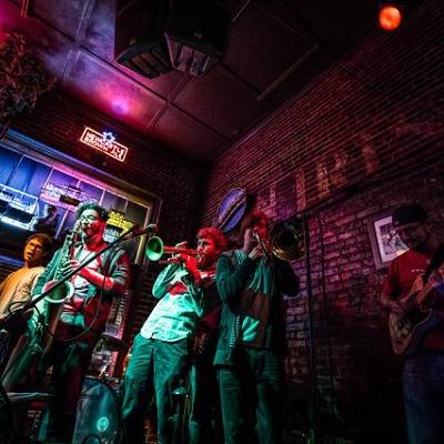 VHAF54 - Tragic City