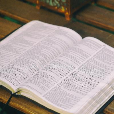 “En una sociedad hipersexualizada, volver a Dios en lo íntimo es un acto radical.” - Juan Varela “En una sociedad hipersexualizada, volver a Dios en lo íntimo es un acto radical.” - Juan Varela