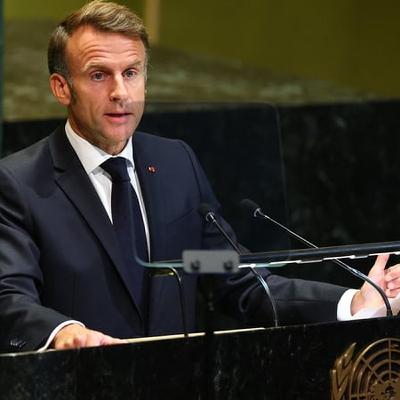 Tús Áite: Emmanuel Macron