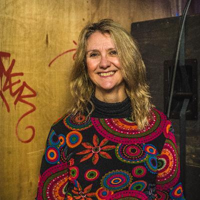 In the Key of She on Threads Radio Ep. 7: Summer Special with Sam Warren In the Key of She on Threads Radio Ep. 7: Summer Special with Sam Warren