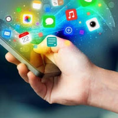 ICT In PGCE: Using Mobile Apps
(Group S)