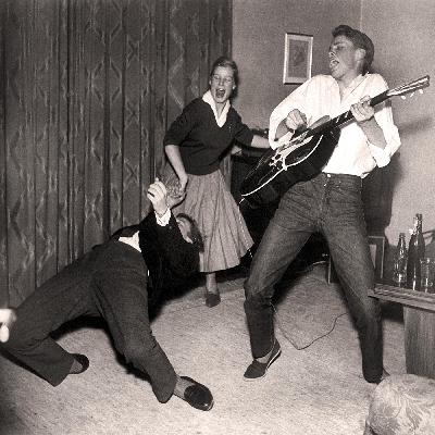 Auschwitz, Comics, Rock'n'Roll - das Obszöne und die 1950er Jahre