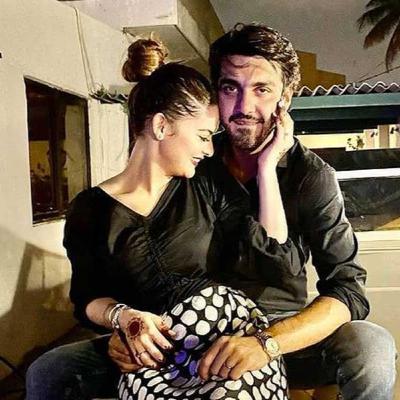 Minal Khan and Ahsan Mohsin champagne celebration