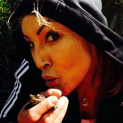 Franny & Kirk SE01E1 - "That's What Sexy To Me" (recorded for Duggystone Radio) Franny & Kirk SE01E1 - "That's What Sexy To Me" (recorded for Duggystone Radio)