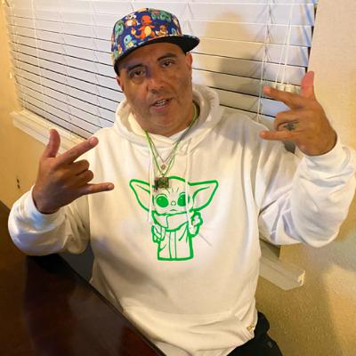 Slang it out South ! And West 🤘🏽🔥🌎📈🎯🛸🛹 Slang it out South ! And West 🤘🏽🔥🌎📈🎯🛸🛹