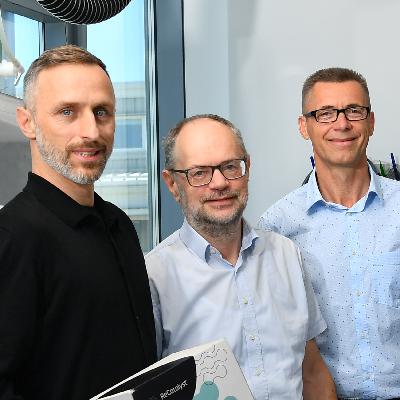 #33 – Miran Gaberšček, Nejc Hodnik in Marjan Bele: Puhova nagrada za vrhunske dosežke #33 – Miran Gaberšček, Nejc Hodnik in Marjan Bele: Puhova nagrada za vrhunske dosežke