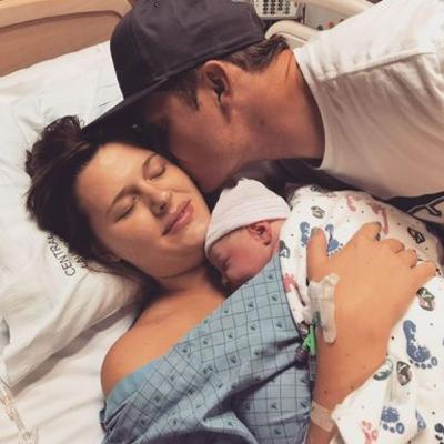 Ep:36 Fast Positive Hospital Birth with 1st baby and unplanned unassisted homebirth with Ali Thomas - The Embracing Doula