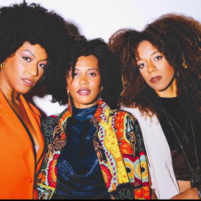 Atriz e produtora Suzane Senna - da periferia de Salvador para as grandes produções da Broadway NY Atriz e produtora Suzane Senna - da periferia de Salvador para as grandes produções da Broadway NY