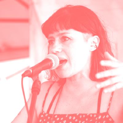 Marcela Parra: "La experiencia artística es algo que todxs deberíamos vivir" - Poetas chilenas contemporáneas en la Librería del GAM (Ep.5 T2) Marcela Parra: "La experiencia artística es algo que todxs deberíamos vivir" - Poetas chilenas contemporáneas en la Librería del GAM (Ep.5 T2)