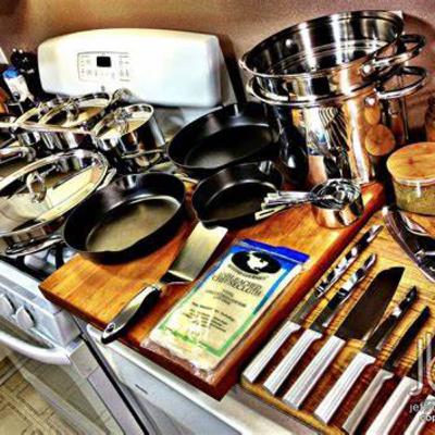 EPISODE 71 - COOK 👩‍🍳 THE NIGHT BEFORE