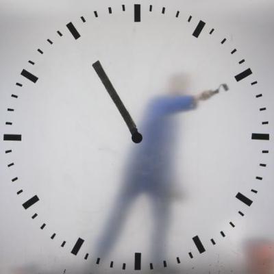 Klok Schiphol Yasmeen (Maire) Klok Schiphol Yasmeen (Maire)