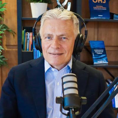 44. Mikä on hallituksen puheenjohtajan rooli, Jaakko Eskola?