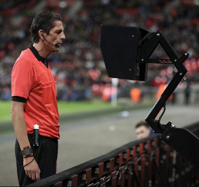 The Albion Roar - 4th February 2026 with guest Andy Bass