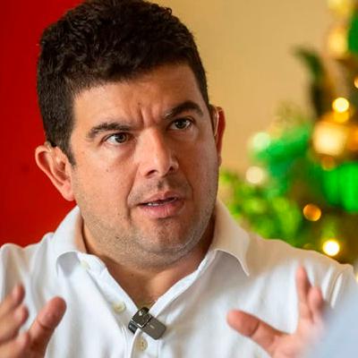 12-1: Hablando Claro con Álvaro Ramos, candidato presidencial. 12-1: Hablando Claro con Álvaro Ramos, candidato presidencial.