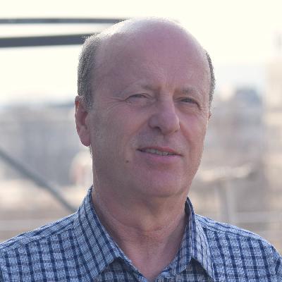 #30 – Janez Plavec: Svetloba, življenje in njuna sevanja #30 – Janez Plavec: Svetloba, življenje in njuna sevanja