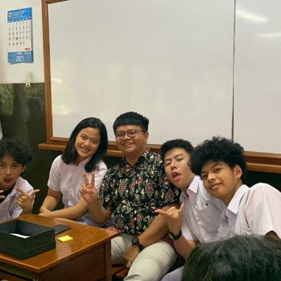 SiLas (Siniar Kelas)