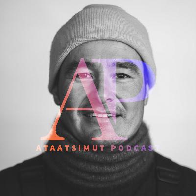 Adam Kjeldsen peqatigalugu Adam Kjeldsen peqatigalugu