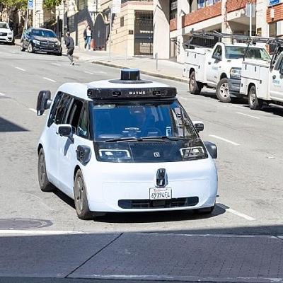 Voitures autonomes : quand la communication avance plus vite que la technologie