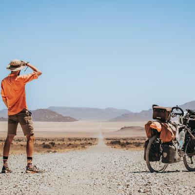 E11 - Faire 1,5 fois le tour de la Terre en vélo, François Lemancel - Partie 1