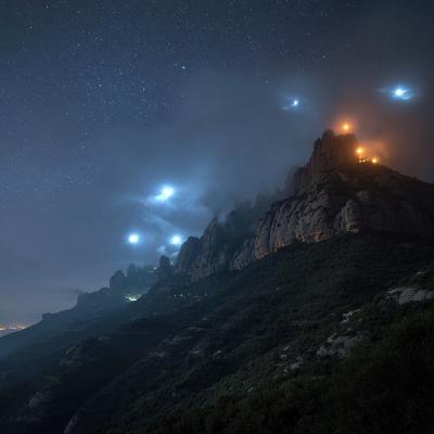 OVNIS, CONSPIRACIONES Y EL MISTERIO DE MONTSERRAT con Josep Guijarro