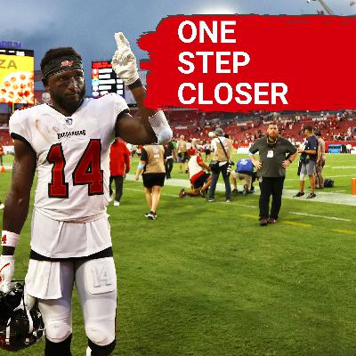 Chris Godwin, Tristan Wirfs PASS PHYSICALS | Bowles DOESN'T CARE About Predictions | Practice Squad