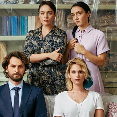 Masumlar Apartmanı ve İlişkiler