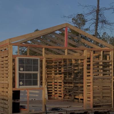 Building a studio out of Pallets