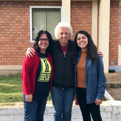 Desromantizando a Adoção- c/ Mary Gibson Desromantizando a Adoção- c/ Mary Gibson