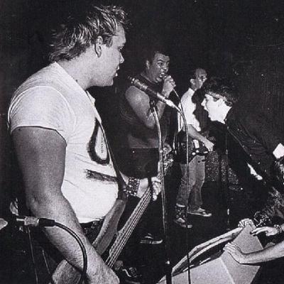 Clásicos y no tanto del Hardcore Punk - Tonight is the Blast, 39