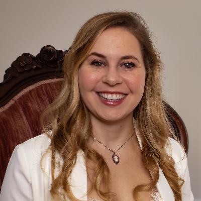 Katharine of Aragon, Spanish Princess with Heather R. Darsie