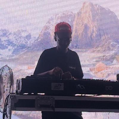 Live @News Cafe Umhlanga | Amapiano Mix | 22 December 2024