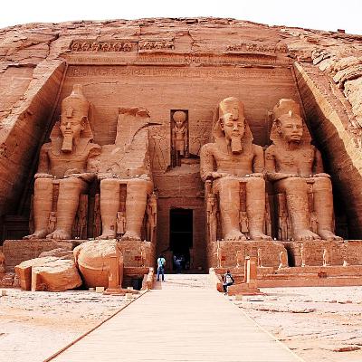 【世界遺産】アブ・シンベル神殿。ギザのピラミッドと並ぶエジプトの至宝とは? 【世界遺産】アブ・シンベル神殿。ギザのピラミッドと並ぶエジプトの至宝とは?