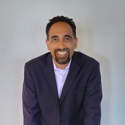Season 4 Kick Off: Workplace Trends Around Overwhelm, AI, and Showing Up as Leaders