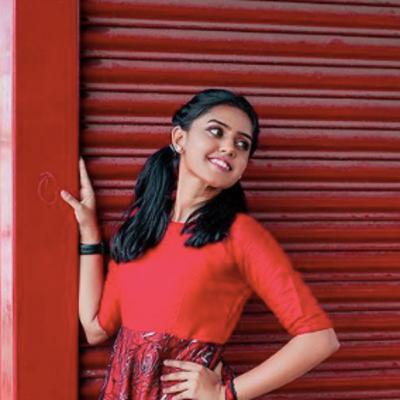VJ KALYANI | Chennai's Youth Icon| How to improve personality & stand out from a crowd ? | The brutal world of media| Tamil Motivation VJ KALYANI | Chennai's Youth Icon| How to improve personality & stand out from a crowd ? | The brutal world of media| Tamil Motivation