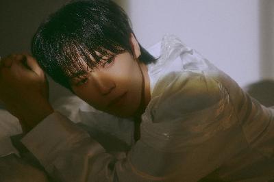 Veteran K-pop idol becomes his own CEO with a debt and a dream Veteran K-pop idol becomes his own CEO with a debt and a dream